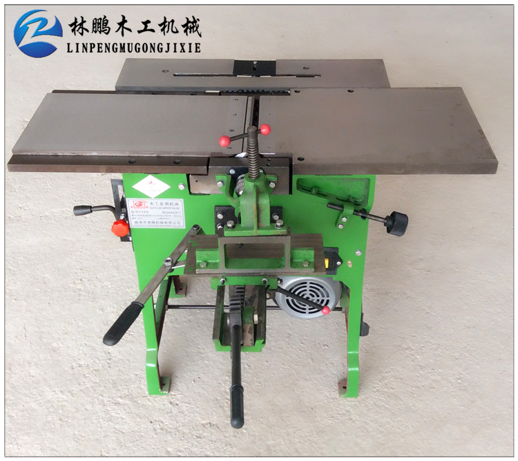 木工機械革新 多功能四合一刨床在平刨、壓刨、電鋸與打方眼加工中的全能應用